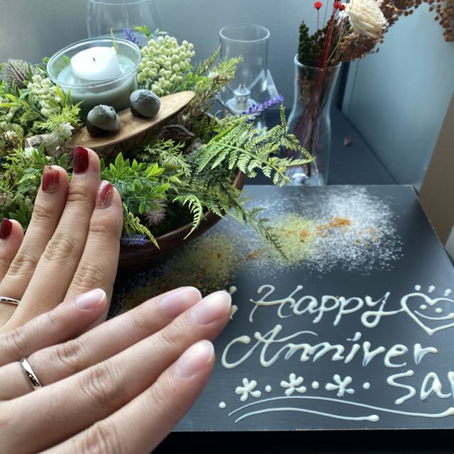 【4℃ BRIDAL(ヨンドシーブライダル)の口コミ】 デザインが好みだったのと、付け心地が良かったから。
ここの店舗が1店舗…