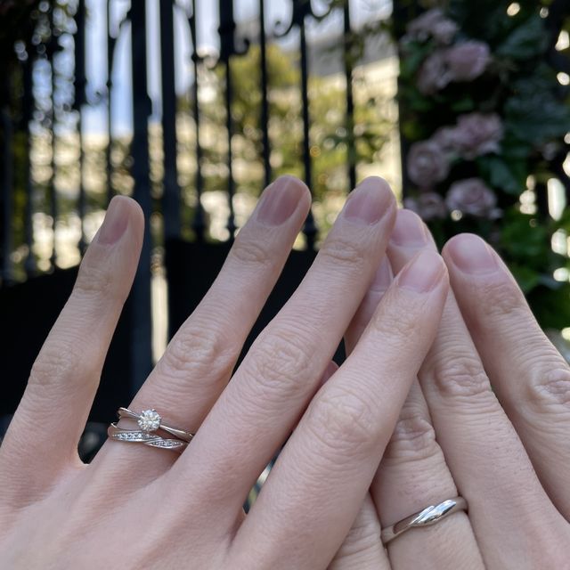 【ラザール ダイヤモンド(LAZARE DIAMOND)の口コミ】 デザインの豊富さ、ダイヤモンドの質のよさ、接客の丁寧さが決め手になり…