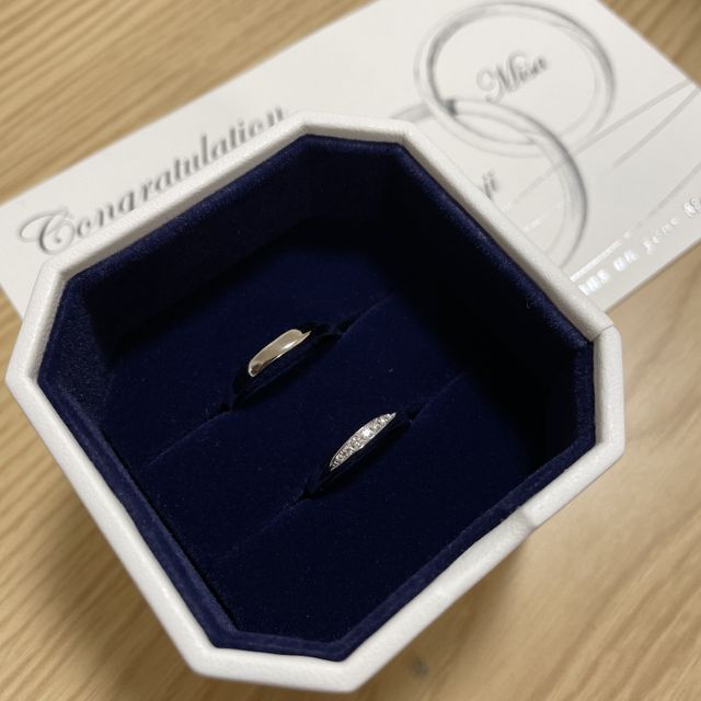 【4℃ BRIDAL(ヨンドシーブライダル)の口コミ】 自分の指に合った指輪を提案してもらい、細くしなやかなデザインですぐ決…