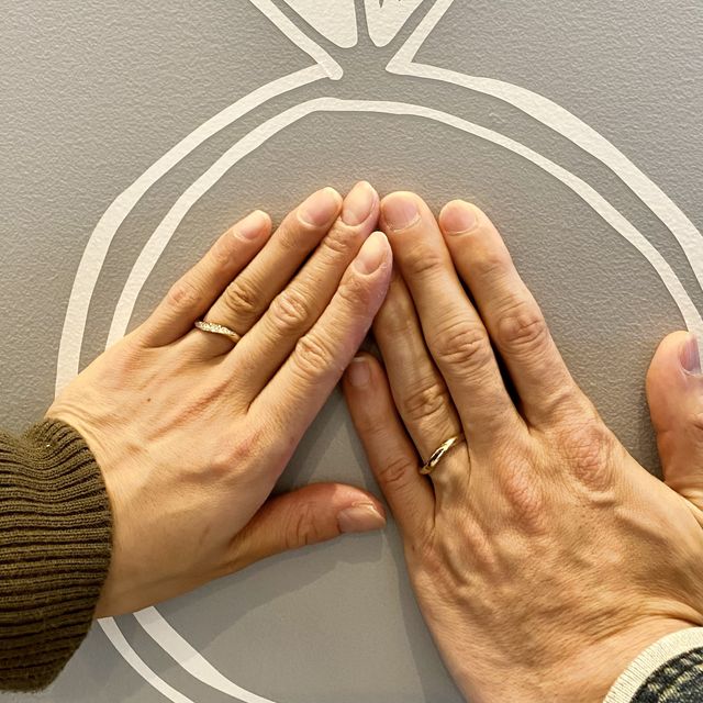 【Desserts(デザート)の口コミ】 女性用はキラキラとしていて指輪のラインもきれいだったこと、男性用の指…