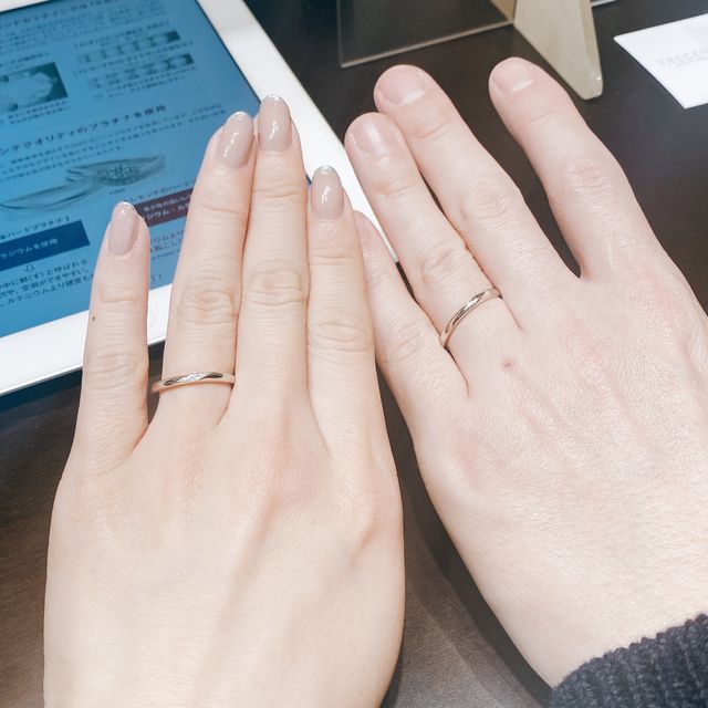 【TRECENTI(トレセンテ)の口コミ】 ストレートのデザインでとても好みでした。ダイヤモンドが付いているので…