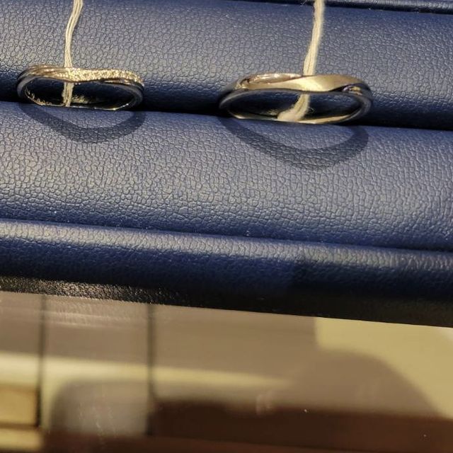 【銀座ダイヤモンドシライシの口コミ】 簡単にわたしたちの好みをヒアリングしてくださって、綺麗に見えるライン…