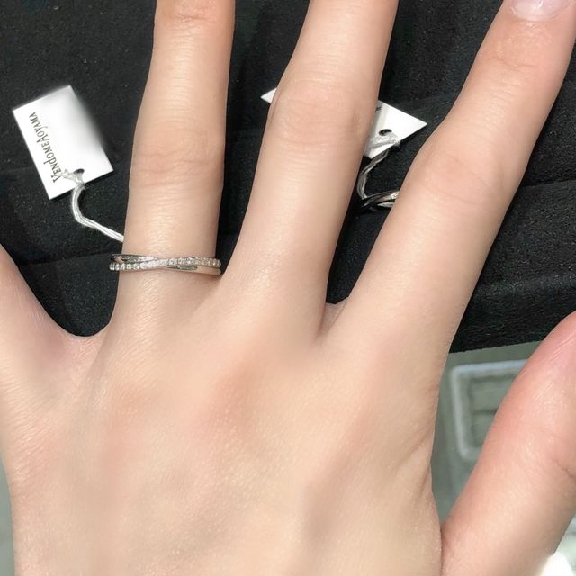 【ヴァンドーム青山(VENDOME AOYAMA)の口コミ】 あらかじめネットで結婚指輪を調べていて、エタニティに憧れがあったので…