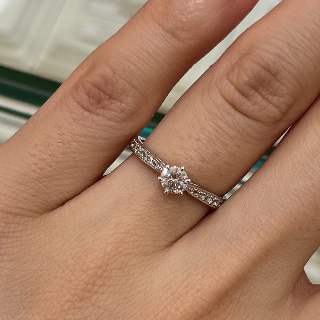 【Mariage ent(マリアージュエント)の口コミ】 前情報無しで伺いました。
気になったデザインがあったのですが、お値段通…