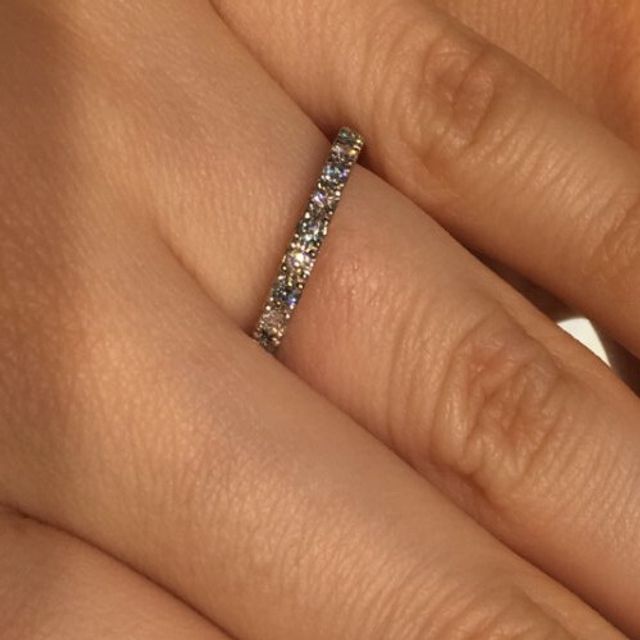 【4℃ BRIDAL(ヨンドシーブライダル)の口コミ】 「４℃ BRIDAL」と「ディズニー」とのコラボリングの中からシンデレラをモ…