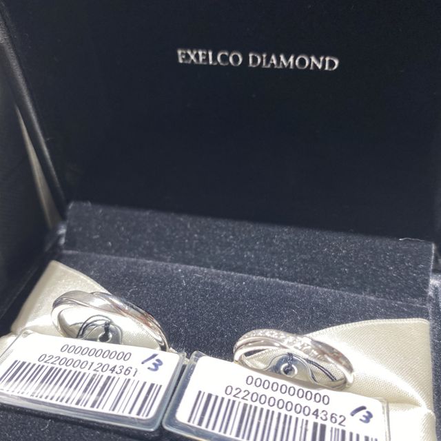 【エクセルコダイヤモンド(EXELCO DIAMOND)の口コミ】 たくさん見て悩んでいたところ担当の方が2人に似合いそうな指輪を提案して…
