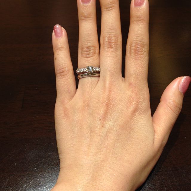 【ギンザタナカブライダル(GINZA TANAKA BRIDAL)の口コミ】 カラット数のわりに低価格
貴金属のオロシ売りをしていたブランドだけあっ…