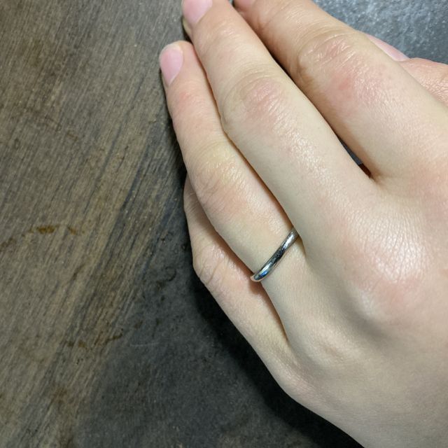 【銀座ダイヤモンドシライシの口コミ】 シンプルなデザインで、着け心地が良かったのが決めてになりました！また…