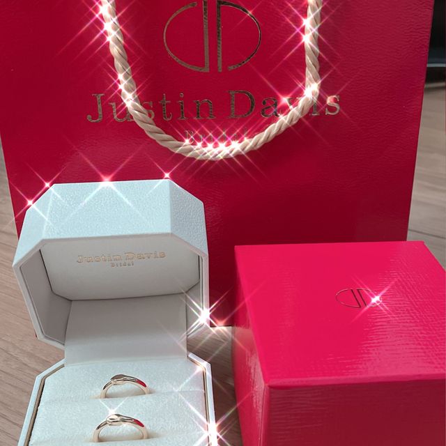 【Justin Davis Bridal(ジャスティンデイビスブライダル)の口コミ】 パートナーから店頭へ連れて行かれ、この指輪を見せられました！
見た時に…