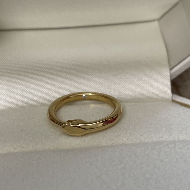 【Justin Davis Bridal(ジャスティンデイビスブライダル)の口コミ】 パートナーから店頭へ連れて行かれ、この指輪を見せられました！
見た時に…