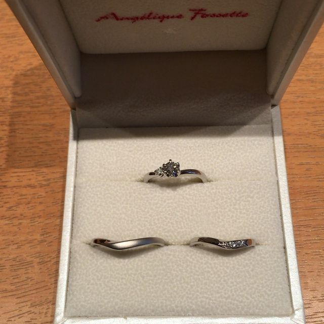 【アンジェリックフォセッテ(Angelique Fossette)の口コミ】 知人の紹介が決め手でした。
卸価格で手頃な値段にもかかわらず
購入後の…