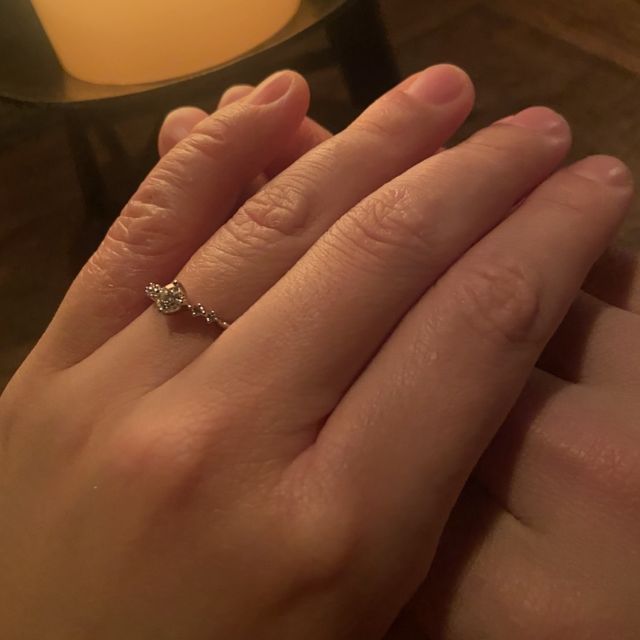 【アイプリモ(I-PRIMO)の口コミ】 ピンクが好きな彼女にピンクダイヤモンドを入れたいと考えました。
こちら…