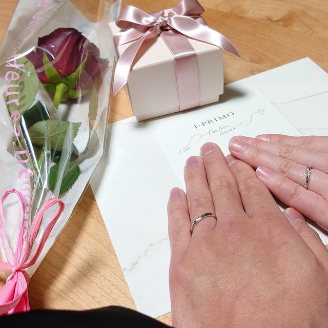 【アイプリモ(I-PRIMO)の口コミ】 新郎側意見です。
表面には通常サテンとは異なりダイヤモンドサテン(綺麗…