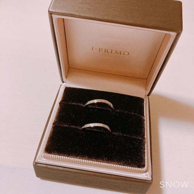 【アイプリモ(I-PRIMO)の口コミ】 当初は指輪をつけ慣れない彼に合わせ、シンプルなデザインのものを選ぶ予…
