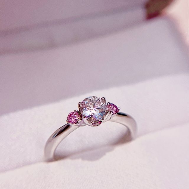 【Ginza Rim(銀座リム)の口コミ】 どうしてもピンクダイヤが良くてこのお店に決めました。ダイヤモンドもキ…