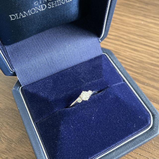 【銀座ダイヤモンドシライシの口コミ】 彼がひとりでお店に行って選んでくれたのですが、以前私と話した時の好み…