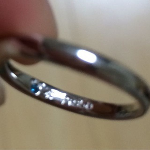 【4℃ BRIDAL(ヨンドシーブライダル)の口コミ】 シンプルな一粒ダイヤのデザインのものを探していました。どこのお店にも…