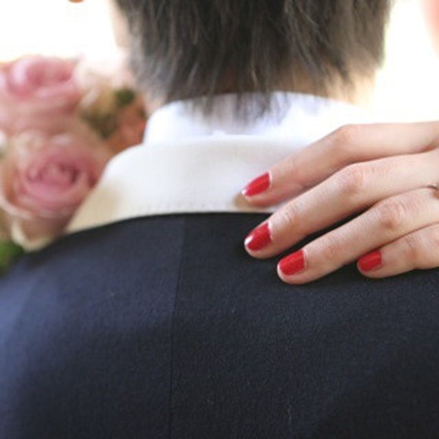 【4℃ BRIDAL(ヨンドシーブライダル)の口コミ】 シンプルな一粒ダイヤのデザインのものを探していました。どこのお店にも…