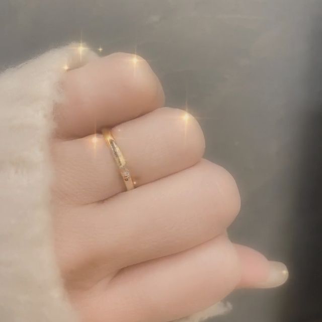 【アイプリモ(I-PRIMO)の口コミ】 結婚指輪でプラチナのゴールドで迷いましたが、個人的にゴールドが好きな…