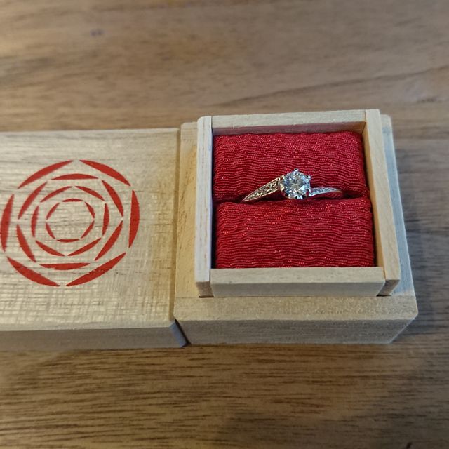 【出雲結(いずもゆい)の口コミ】 指輪に込められたメッセージがとても魅力的で、共感できたことが決め手に…