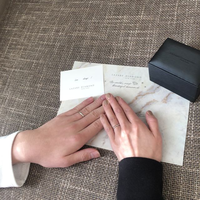 【ラザール ダイヤモンド(LAZARE DIAMOND)の口コミ】 5つ程候補を考えて行ったのですが、実際に買ったものは店員さんが出してく…