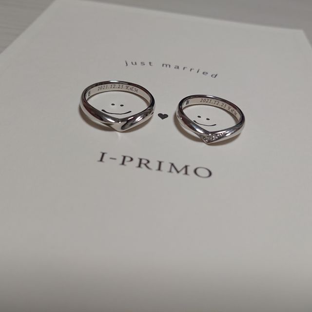【アイプリモ(I-PRIMO)の口コミ】 指輪のデザインが豊富だったのと座ったまま試着できるのがよかった。
値段…