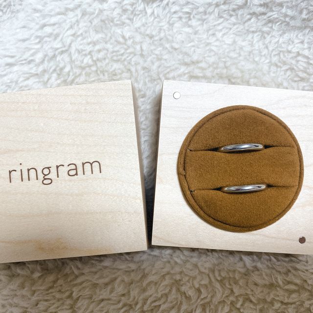 【ringram(リングラム)の口コミ】 結婚指輪の見た目はとにかくシンプルに、、！その分刻印は日付•スト…