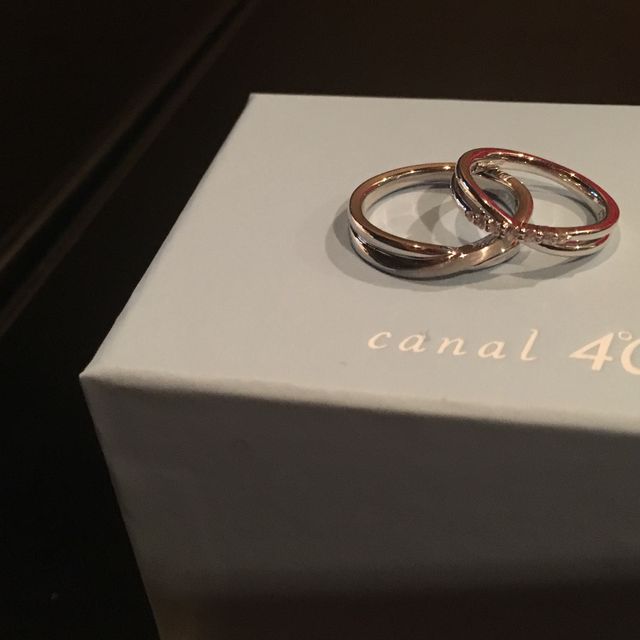 【canal4℃(カナルヨンドシー)の口コミ】 デザインはもちろん見た目もおしゃれで他の指輪とは被らないです。ダイヤ…