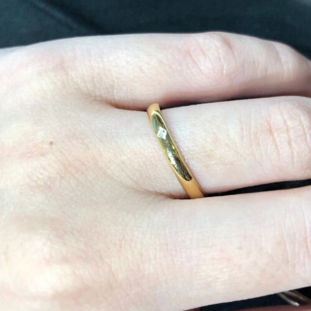 【BRILLIANCE+(ブリリアンスプラス)の口コミ】 シンプルなゴールドのマリッジリングを希望しており、選んだリングは２２…