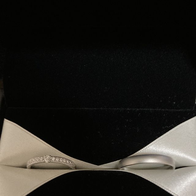 【エクセルコダイヤモンド(EXELCO DIAMOND)の口コミ】 このブランドにしかないデザインの指輪に出会えたことが１番の決め手です…