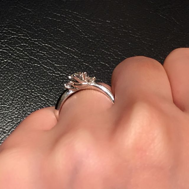 【エクセルコダイヤモンド(EXELCO DIAMOND)の口コミ】 ダイヤモンドの輝きがここだけ全然ちがいました。原石から厳選してさらに…