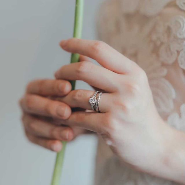 【ショーメ(CHAUMET)の口コミ】 他のブランドも含めて20以上の指輪を試着しましたが、夫も自分も満場一致…