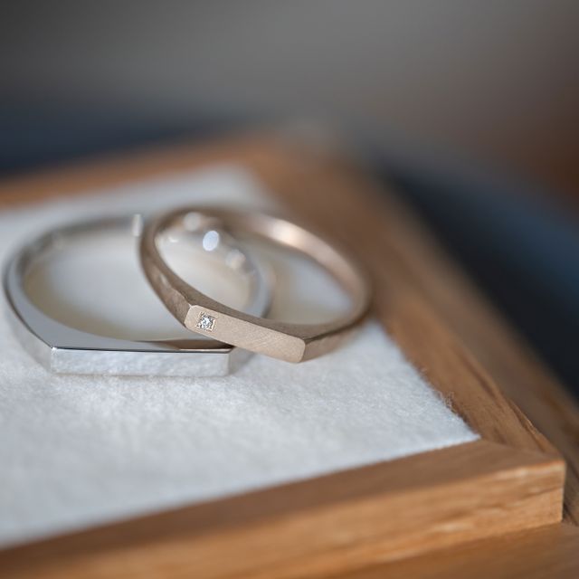 【Cayof(カヨフ)の口コミ】 彼がシグネット、私が槌目とそれぞれ別のデザインが好みで困っていたとこ…