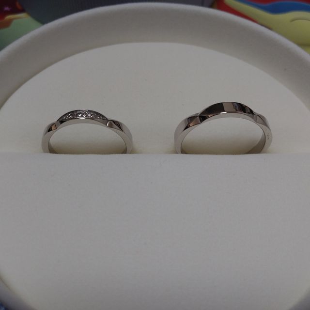 【【閉業】フラー・ジャコー(FURRER-JACOT)の口コミ】 結婚する前からバナー広告で見かけて、Sakuraの横から見ると花の形になっ…