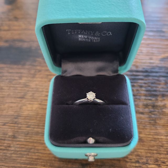 【ティファニー(Tiffany & Co.)の口コミ】 憧れのブランドだったので、婚約指輪はここがいいなとは思っていましたが…