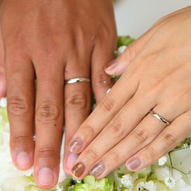 【SUEHIRO(スエヒロ)の口コミ】 インターネットで検索し、でてきたのがスエヒロさんでした。
プラチナのシ…