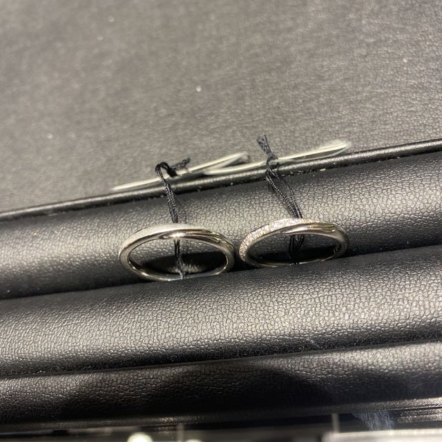 【エクセルコダイヤモンド(EXELCO DIAMOND)の口コミ】 鍛造指輪にしようと思っていましたが、エクセルコの指輪を見た際に、ダイ…