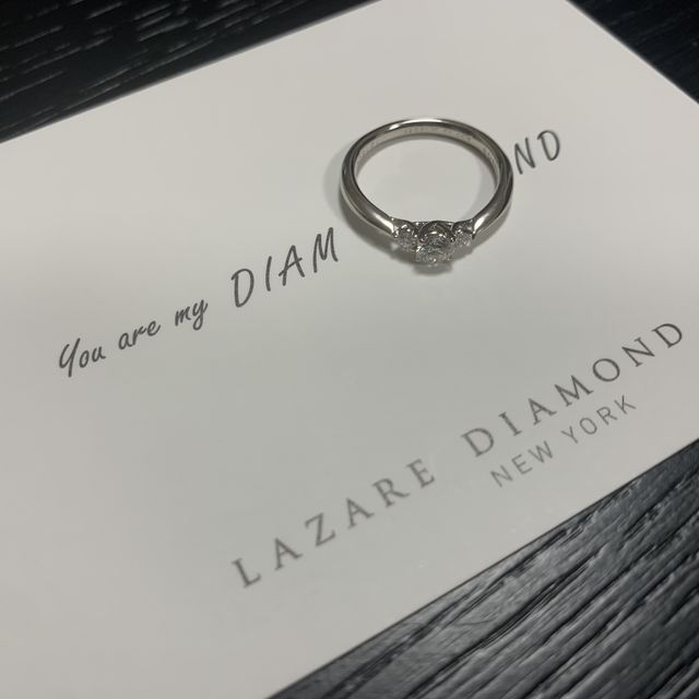 【ラザール ダイヤモンド(LAZARE DIAMOND)の口コミ】 夫が好きなのを好きなのを選んで。と言ってくれて、
たくさんいろんなデザ…