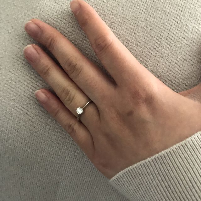 【アイプリモ(I-PRIMO)の口コミ】 最初は違うデザインを考えていましたが、店員さんに着用してもらったとこ…