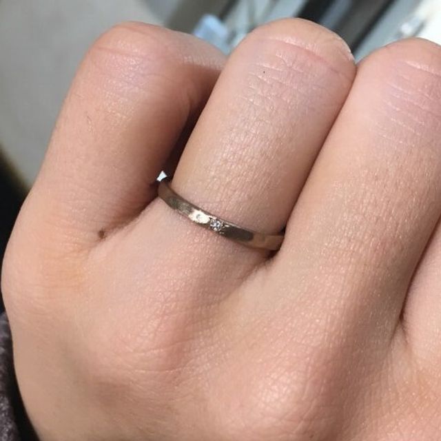 【SIENAROSE(シエナロゼ)の口コミ】 エンゲージリングとの重ね付けのしやすそうなシンプルで上品な印象のリン…