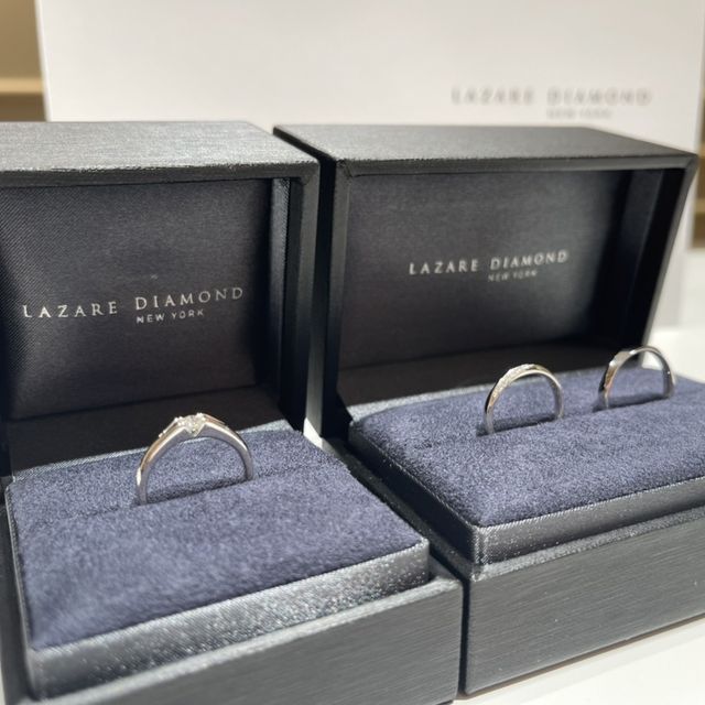 【ラザール ダイヤモンド(LAZARE DIAMOND)の口コミ】 指輪のデザインが気にいったことと、他にはない指輪のカッコいい感じが伝…