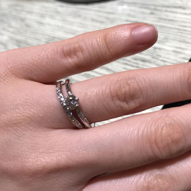 【TRECENTI(トレセンテ)の口コミ】 指輪のデザインが全体的に良く、パートナーも満足している様子でした。ま…