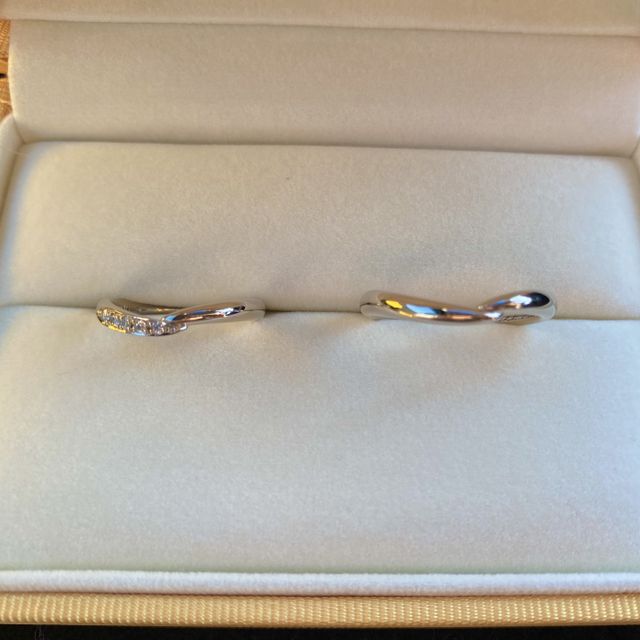 【ケイウノ ブライダル(K.UNO BRIDAL)の口コミ】 指輪のデザインと素材がとても気に入りました。アレンジオーダーで自分好…