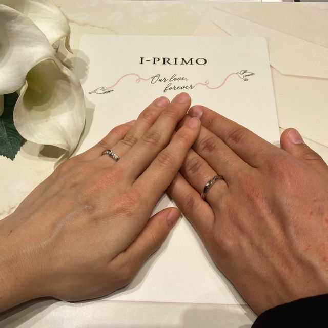 【アイプリモ(I-PRIMO)の口コミ】 デザインが珍しくとても気に入りました。
裏返してつけるとお葬式などの席…