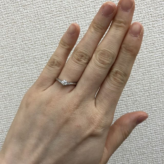 【アイプリモ(I-PRIMO)の口コミ】 決め手は、プロポーズ後に恋人と一緒にデザインの変更が出来るところです…