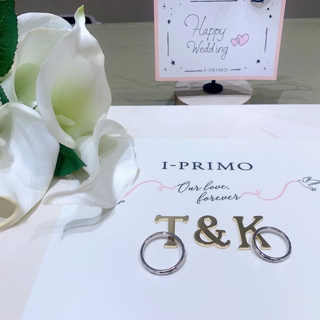 【アイプリモ(I-PRIMO)の口コミ】 お店のサイトで色々な指輪のデザインを見ていた中で2人で2つに絞りお店に…