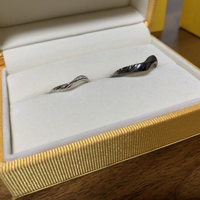 【ケイウノ ブライダル(K.UNO BRIDAL)の口コミ】 海外ブランド国内ブランドいくつも巡り辿り着きました。元々、金属をいく…