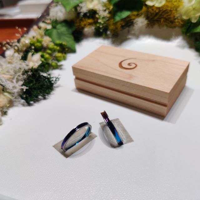 【SORA(ソラ)の口コミ】 デザイナーモデルの「フィル」のカラーと幅を変更した指輪になります。カ…