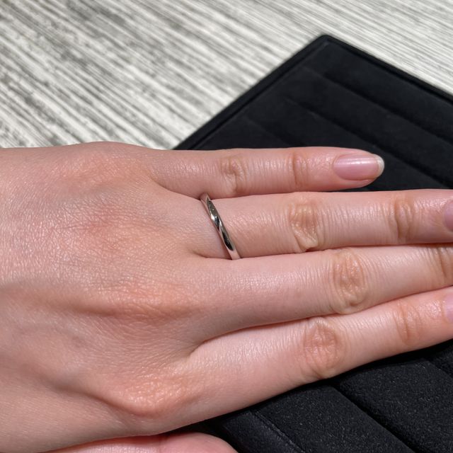 【TRECENTI(トレセンテ)の口コミ】 シンプルなデザインがとても気に入りました。最初はもう少し装飾の付いた…