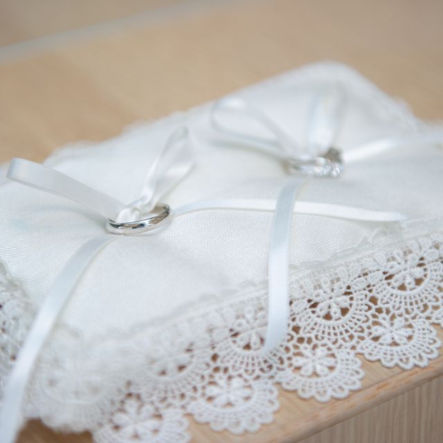 【MIKIMOTO(ミキモト)の口コミ】 結婚指はなるべくシンプルなデザインで夫婦そろって漬けられるものを選び…